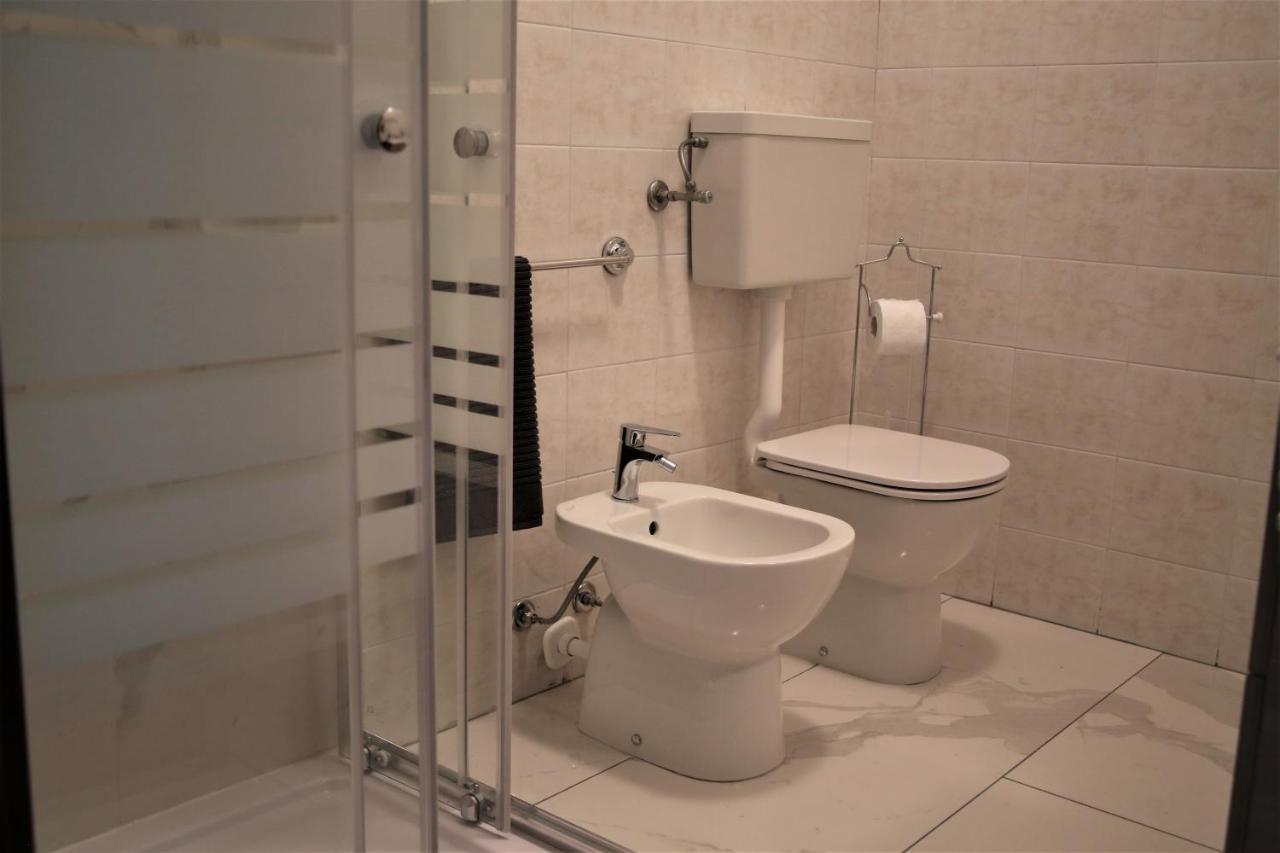 Lurago dʼErba Home & Breakfast La Madonnina 013136-Cni-00001 מראה חיצוני תמונה
