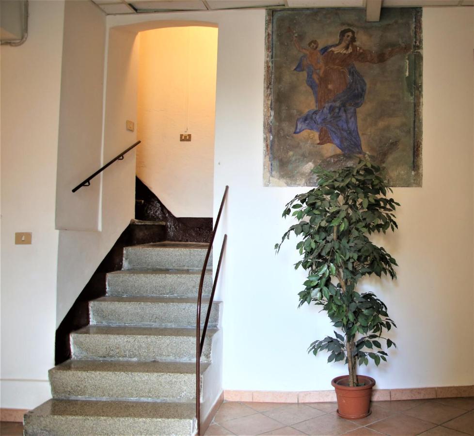 Lurago dʼErba Home & Breakfast La Madonnina 013136-Cni-00001 מראה חיצוני תמונה